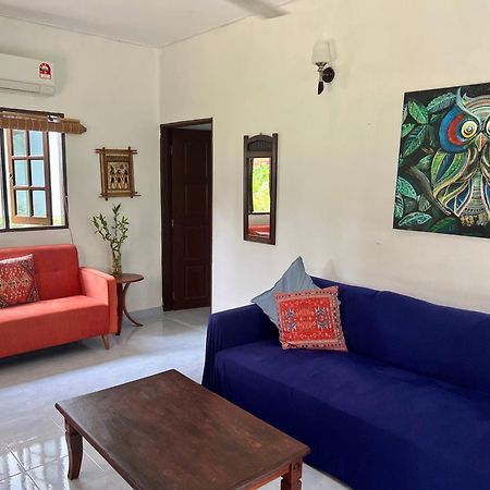 Lovely Garden Villas Pantai Cenang  Exterior photo