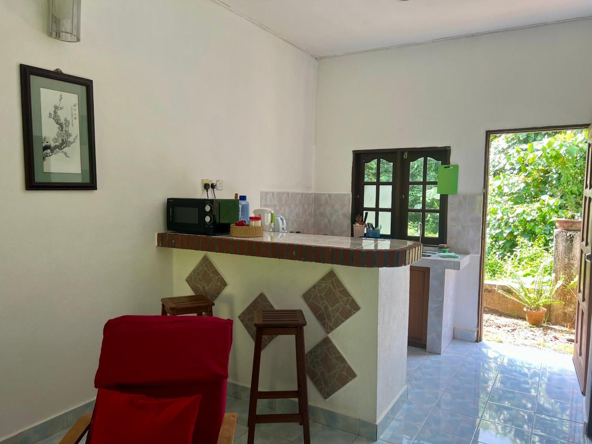 Lovely Garden Villas Pantai Cenang  Exterior photo