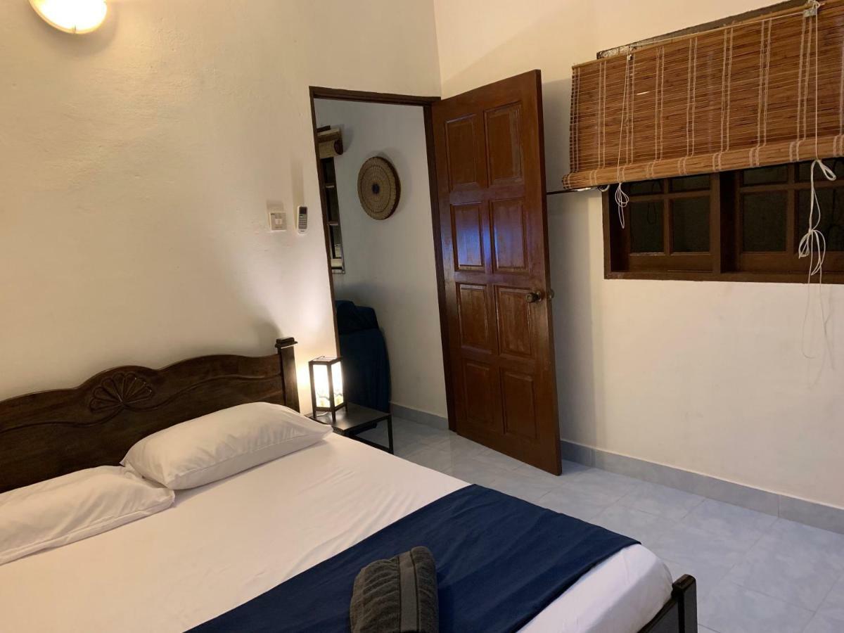 Lovely Garden Villas Pantai Cenang  Exterior photo