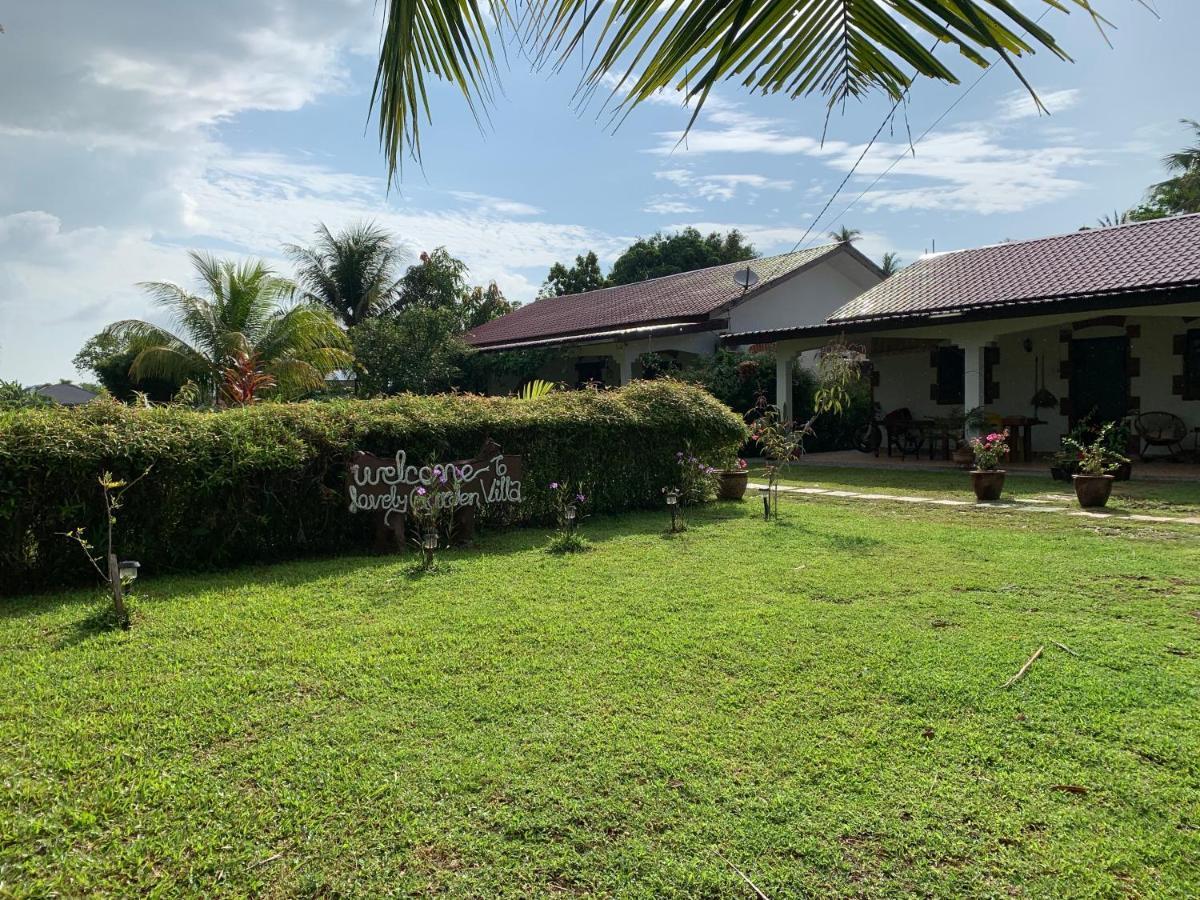 Lovely Garden Villas Pantai Cenang  Exterior photo